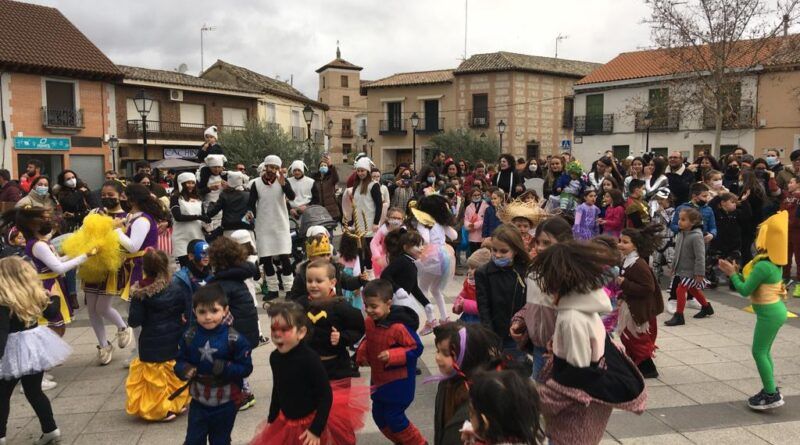 El Carnaval vuelve a llenar de alegría las calles de Esquivias