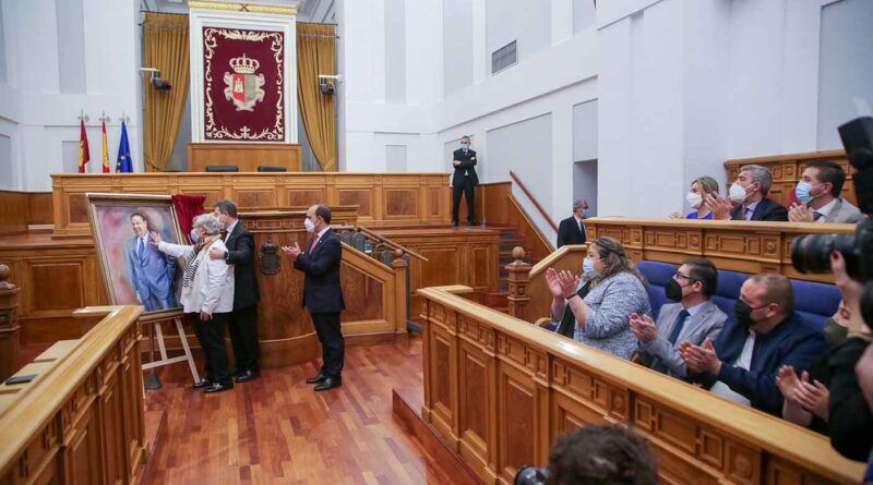 Homenaje al ex presidente de las Cortes de Castilla-La Mancha, Jesús Fernández Vaquero