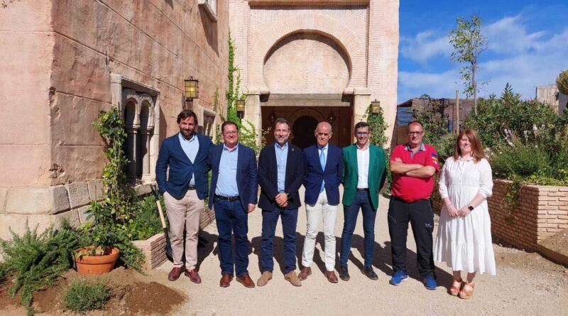 Puy du Fou España apoya el conocimiento de la riqueza botánica histórica de Toledo, integrándose en el proyecto de Vivero Histórico de la Real Fundación de Toledo.