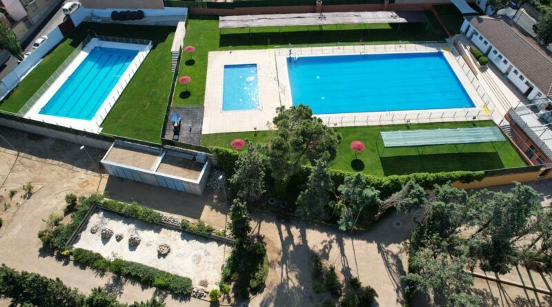 Olías invierte más de 300.000 euros en su nueva piscina municipal.