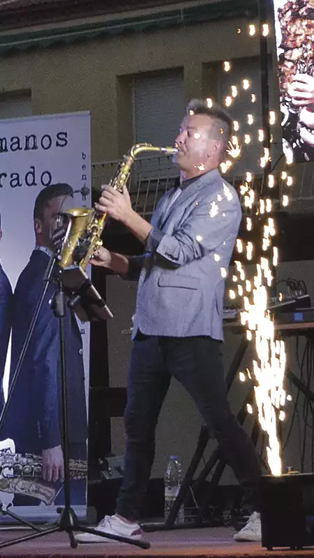 Ismael Dorado Saxofonista