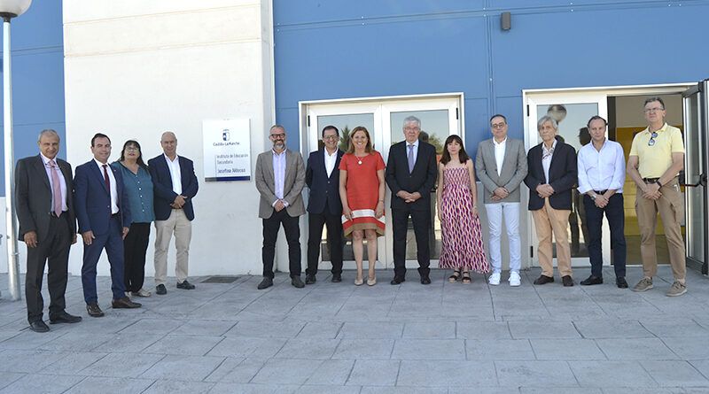 Visita consejera de Educación a colegio Illescas