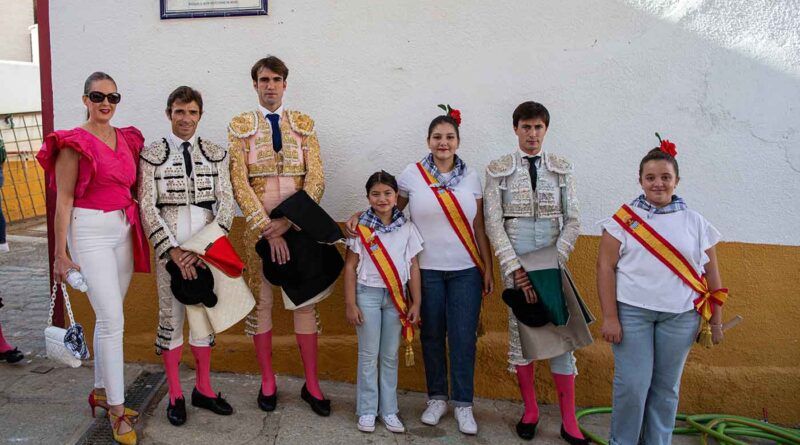 Gran jornada taurina en Bargas durante el lunes de las fiestas. La mañana comenzó con el último de los encierros, amenizados con la charanga “La Asamblea de Majaras”