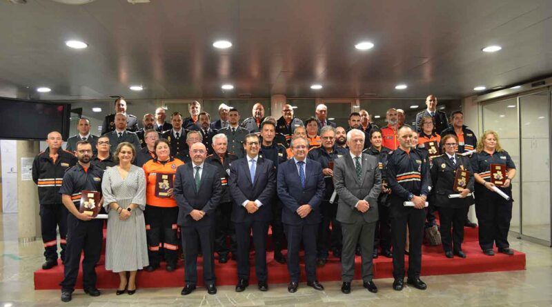Entrega de medallas y placas a Protección Civil de Yuncos, Pantoja, Borox, Bargas y Numancia.
