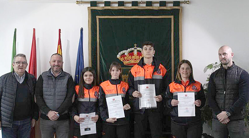 Voluntarios de Protección civil de Serranillos del Valle