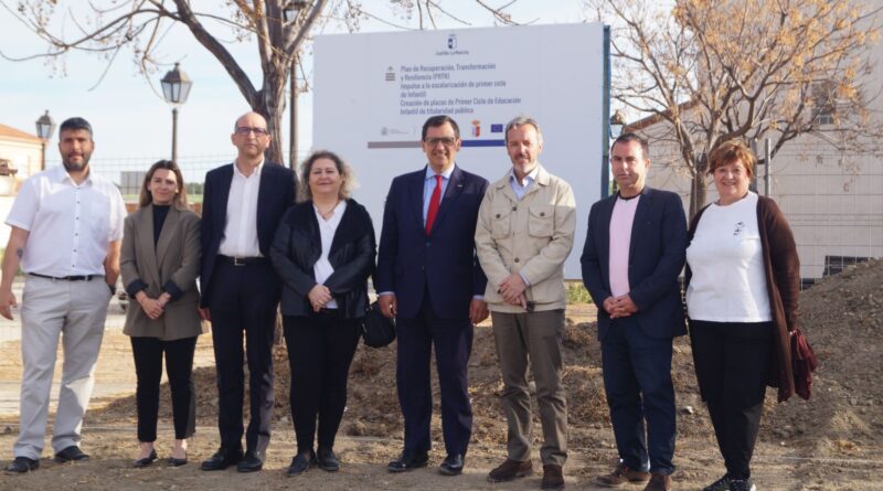 visita obras escuela infantil Yuncler