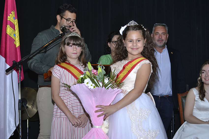 Coronación de las reinas de Cedillo del Condado (19)