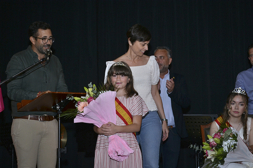 Coronación de las reinas de Cedillo del Condado (25)