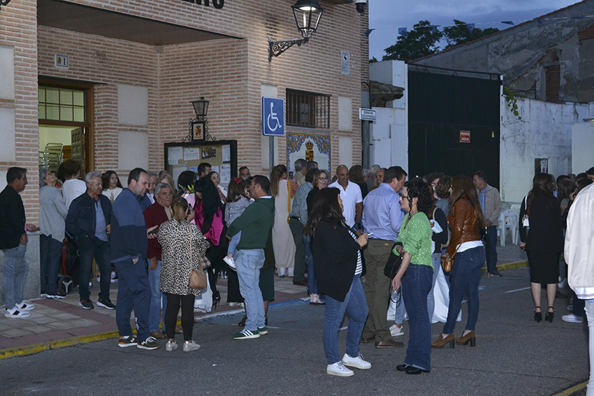 Coronación de las reinas de Cedillo del Condado (30)