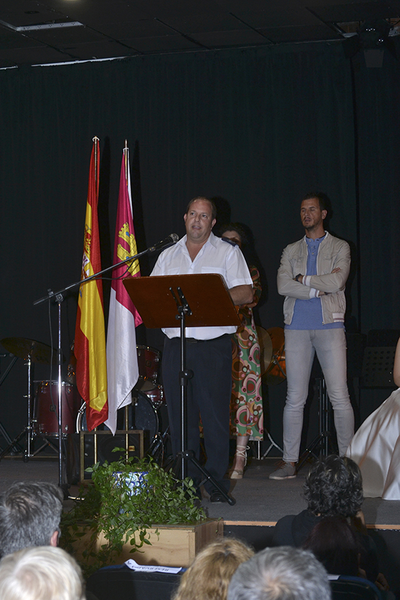 Coronación de las reinas de Cedillo del Condado (6)