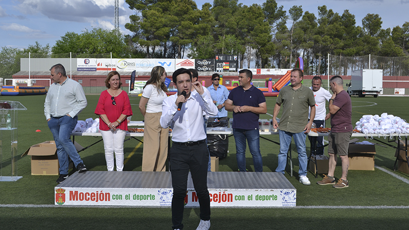 Speaker y Concejales exhibición Escuelas Deportivas de Mocejón