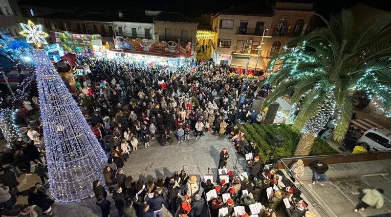 Bargas bendice el Belén y enciende la Navidad. El pasado viernes, 8 de Diciembre de 2023, con la colocación del Belén y el encendido navideño se daba comienzo a la Navidad en Bargas.