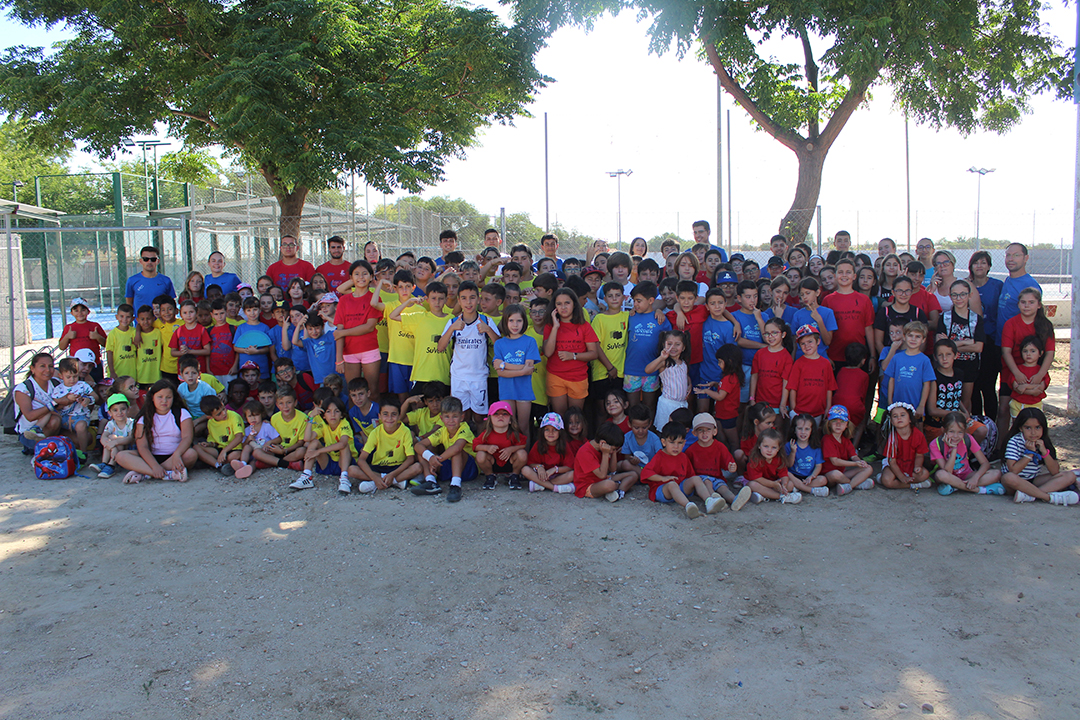 Campamentos Fiestas de YUncler (2)