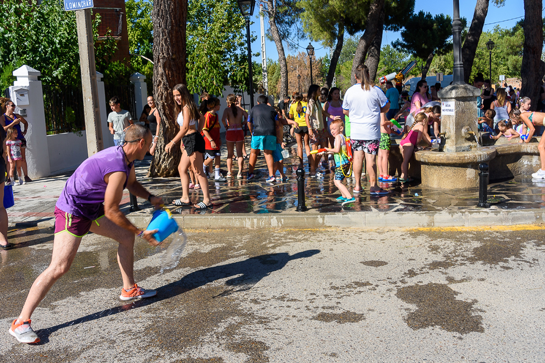 Fiesta del agua - Yuncler-8