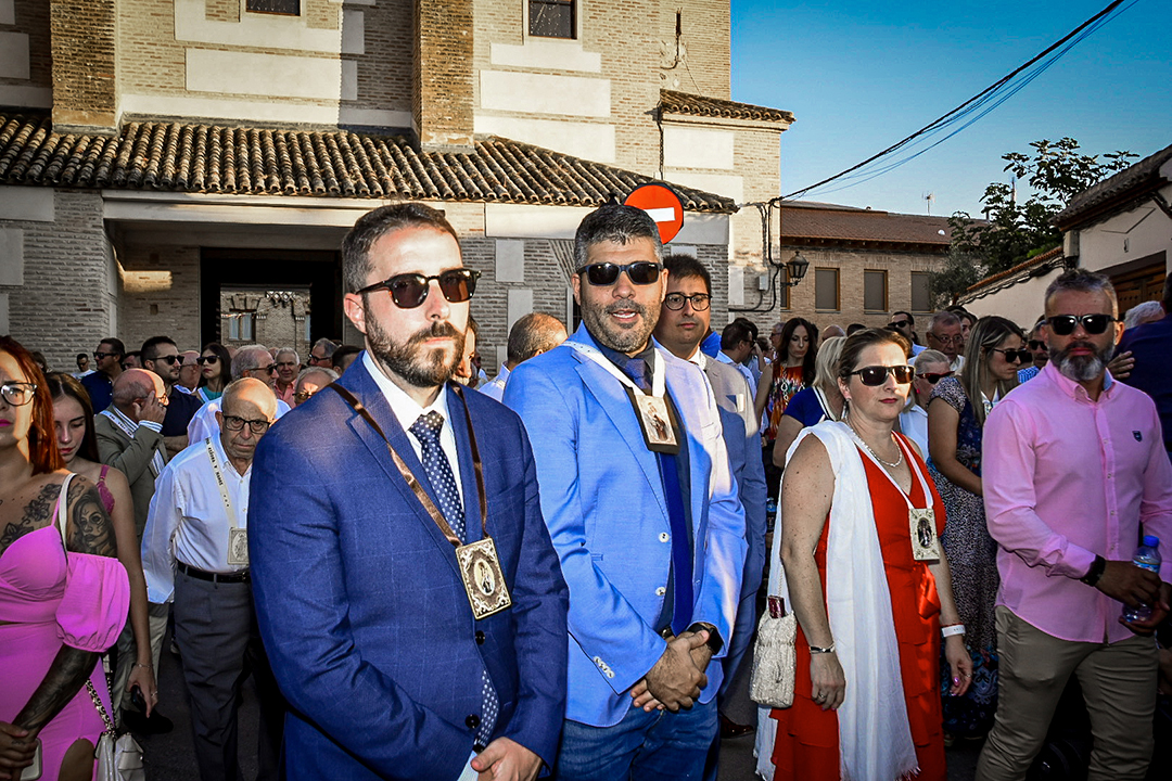 Misa y procesiones (32)