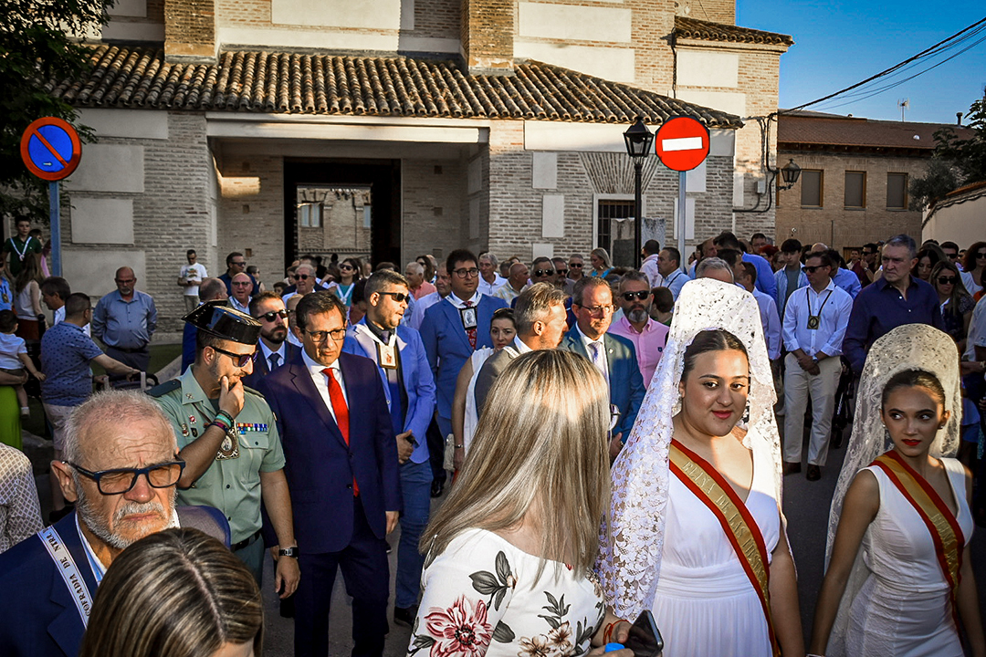 Misa y procesiones (33)