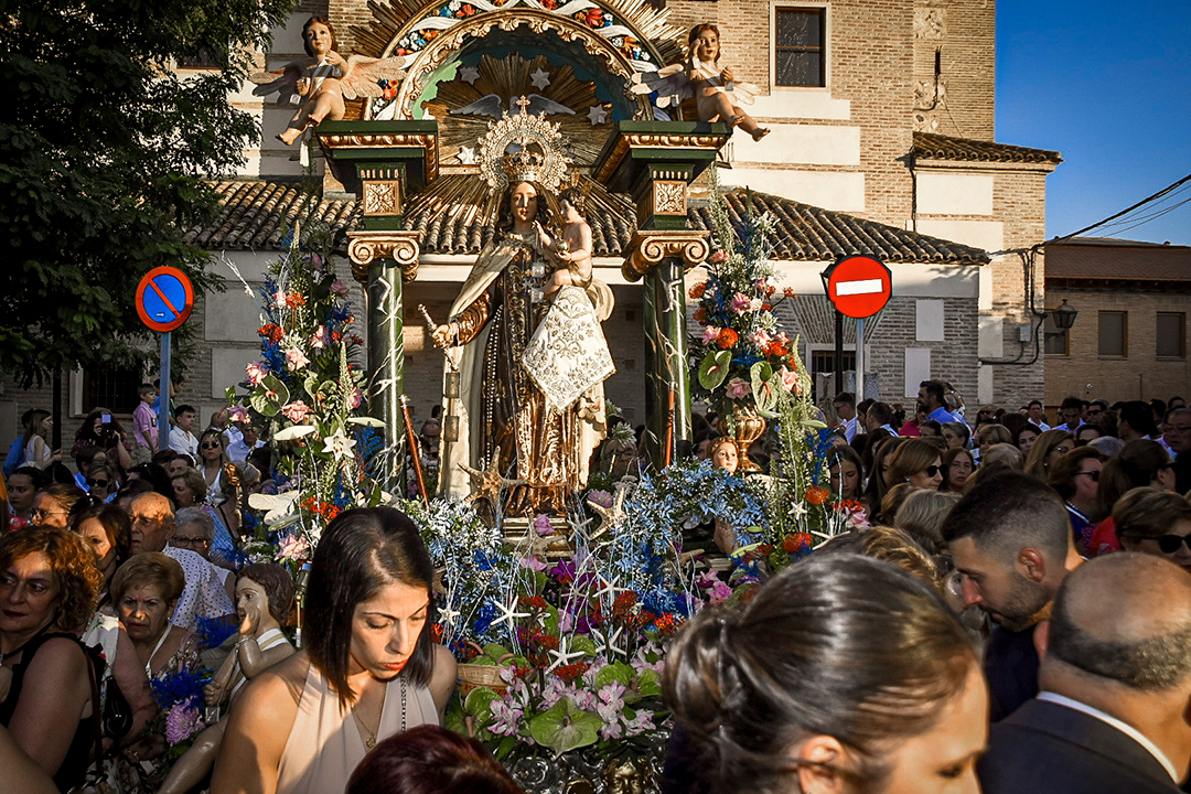 Misa y procesiones (35)