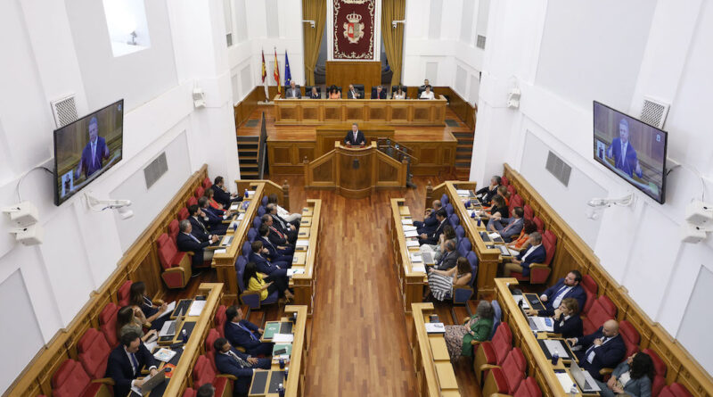 El Pleno de las Cortes impulsa la tramitación del nuevo Estatuto de Autonomía de Castilla-La Mancha