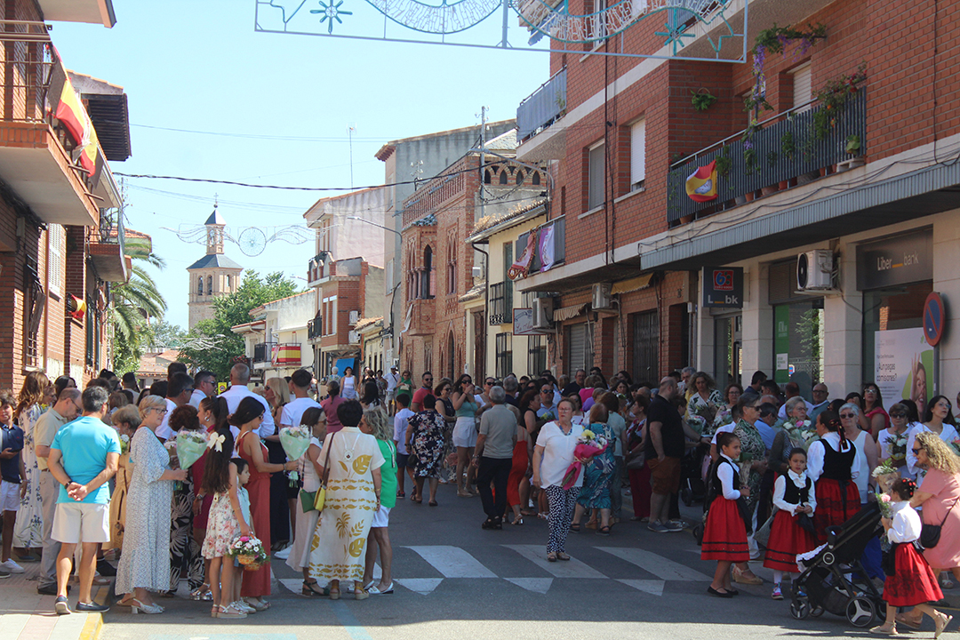 Ofrenda Floral YUncler (6)
