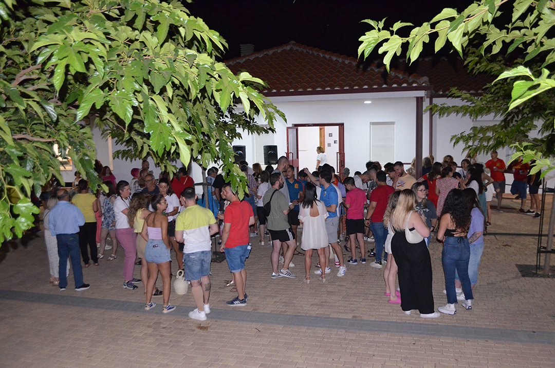 Verbena de mUjeres YUncler (6)