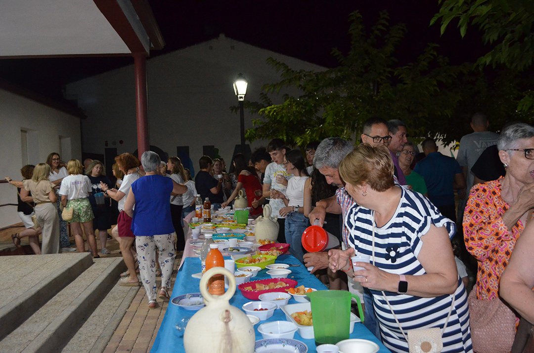 Verbena de mUjeres YUncler (7)