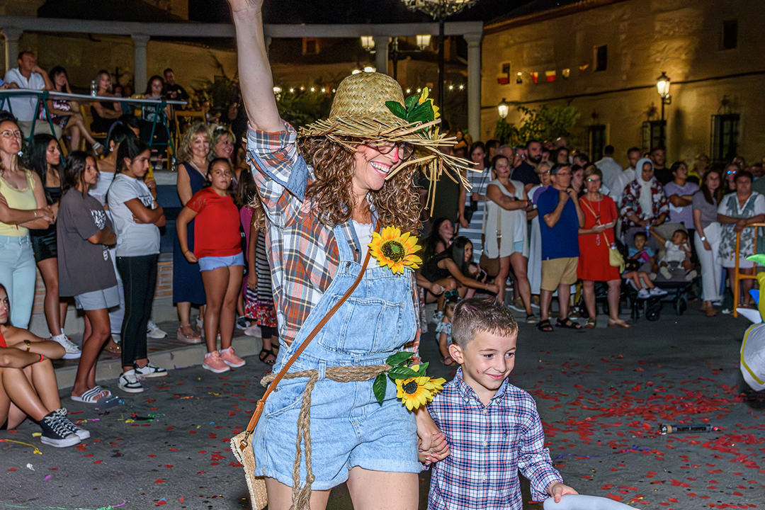 Desfile de disfraces - Magán-188