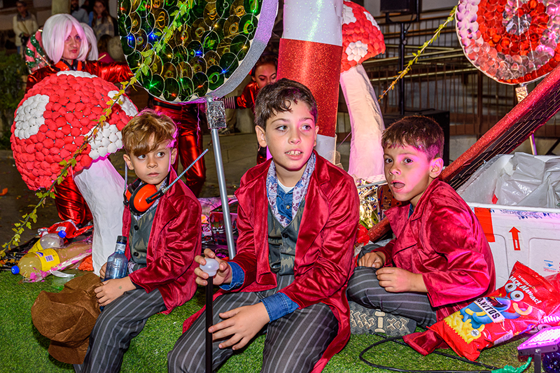 Día de Carrozas - Resto desfile y premios 2024 - 001