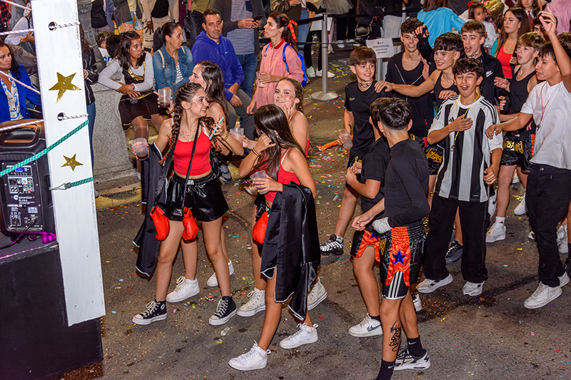 Día de Carrozas - Resto desfile y premios 2024 - 020