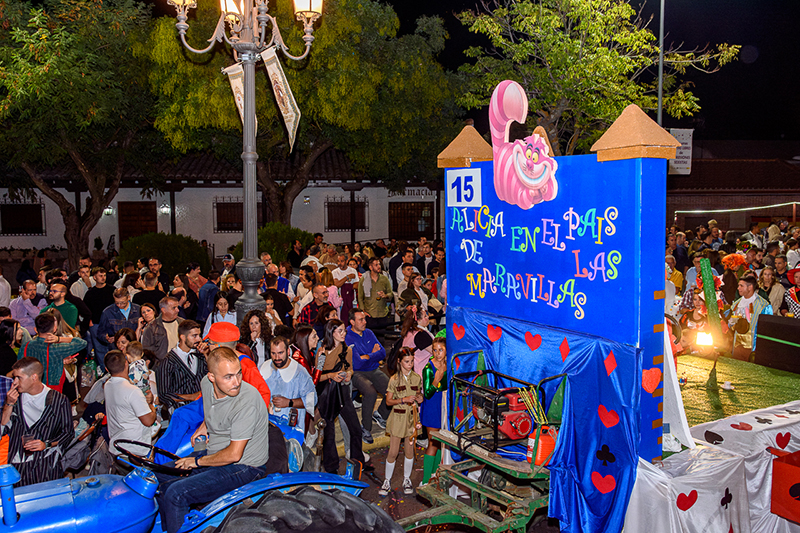 Día de Carrozas - Resto desfile y premios 2024 - 034