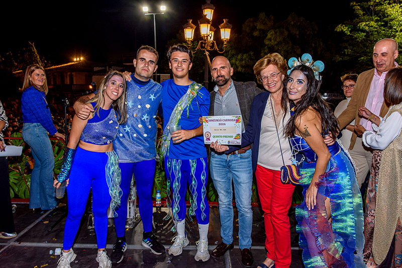 Día de Carrozas - Resto desfile y premios 2024 - 055 Reina del Mar - Quinto premio