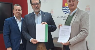 Bargas firma un Programa de Espacios Sin Humo junto a AECC