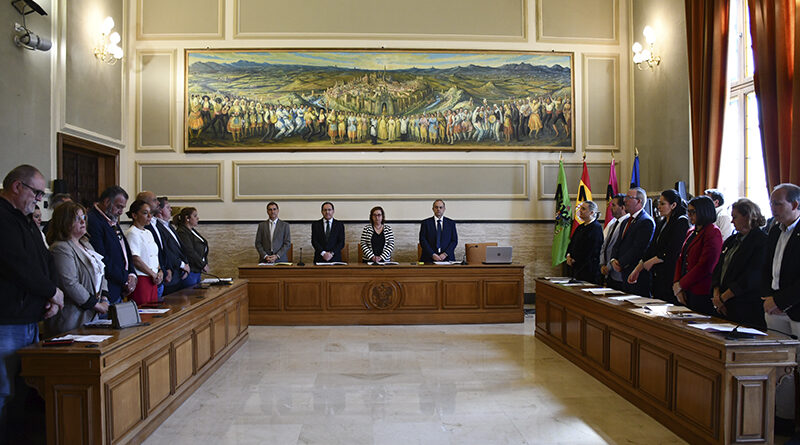 Sala de plenos durante la sesión ordinaria del Pleno Diputación Toledo del 25 de abril de 2025.