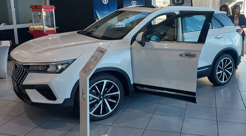 Logotipos insinuados de las nuevas marcas de vehículos Moboc Motor que llegan a España.