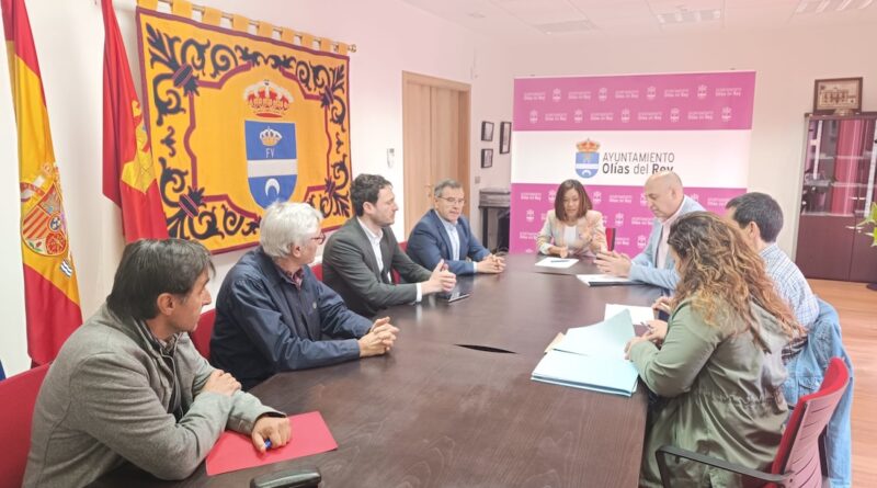 Olías avanza en la mejora del entorno de la A-42 y la movilidad peatonal.