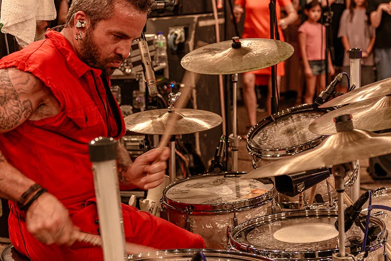 Kamikaze Helmets – Villavibes 2025 – 006