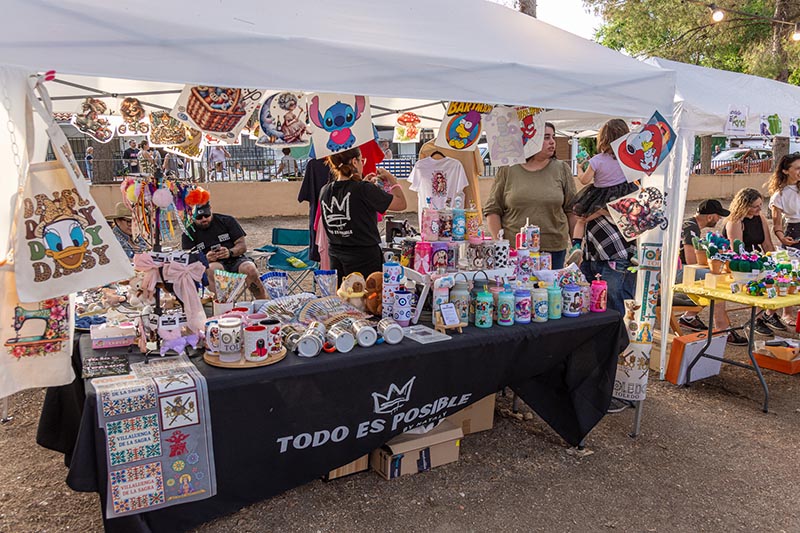 Puestos artesanos – Villavibes 2025 – 005