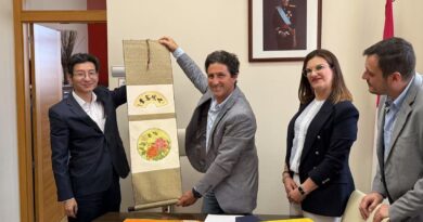 Yuncos firma un acuerdo de cooperación con la Zona de Desarrollo Económico de Deyang (China)