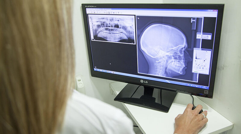 Copnectividad IoT para el seguimiento médico a distancia y conectividad en la salud.