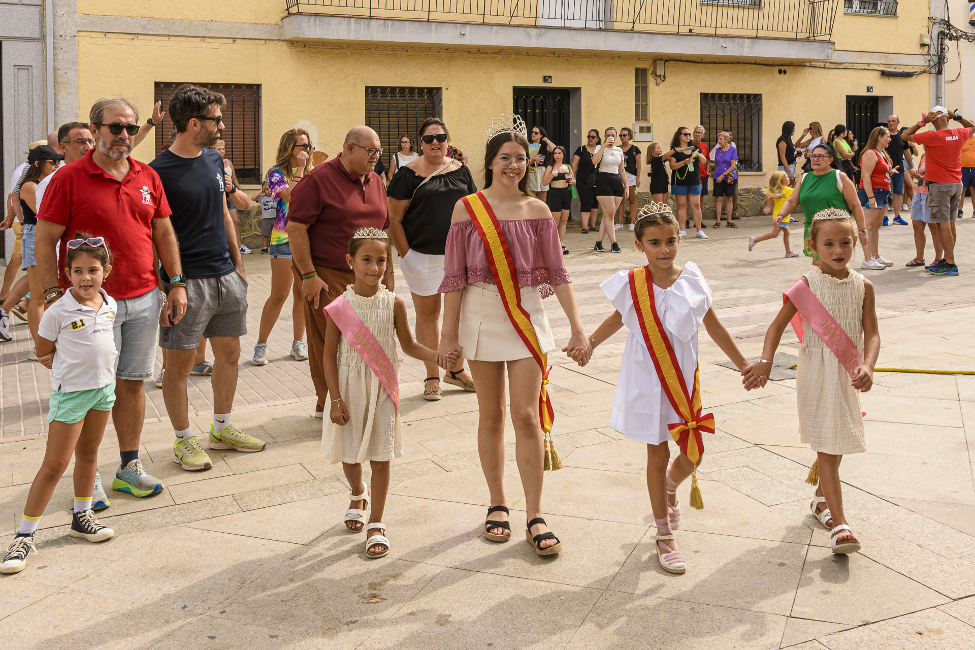 Reinas – toro y charanga 2025 – 003