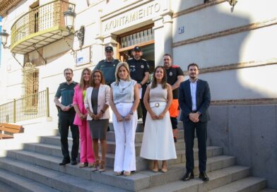 Olías refuerza la seguridad de sus fiestas con 1000 pulseras centinela y un dron de vigilancia