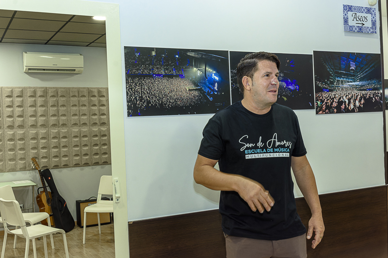 Son de Amores - Lucas González