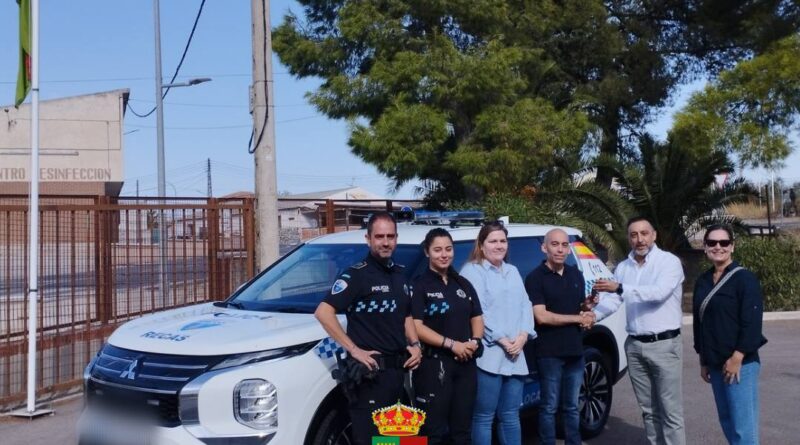 Recas adquiere un nuevo vehículo para la Policía Local