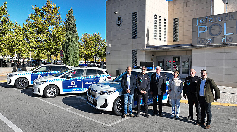 Nuevos vehículos patrulla BMW de la Policía Local de Illescas con distintivo ECO.