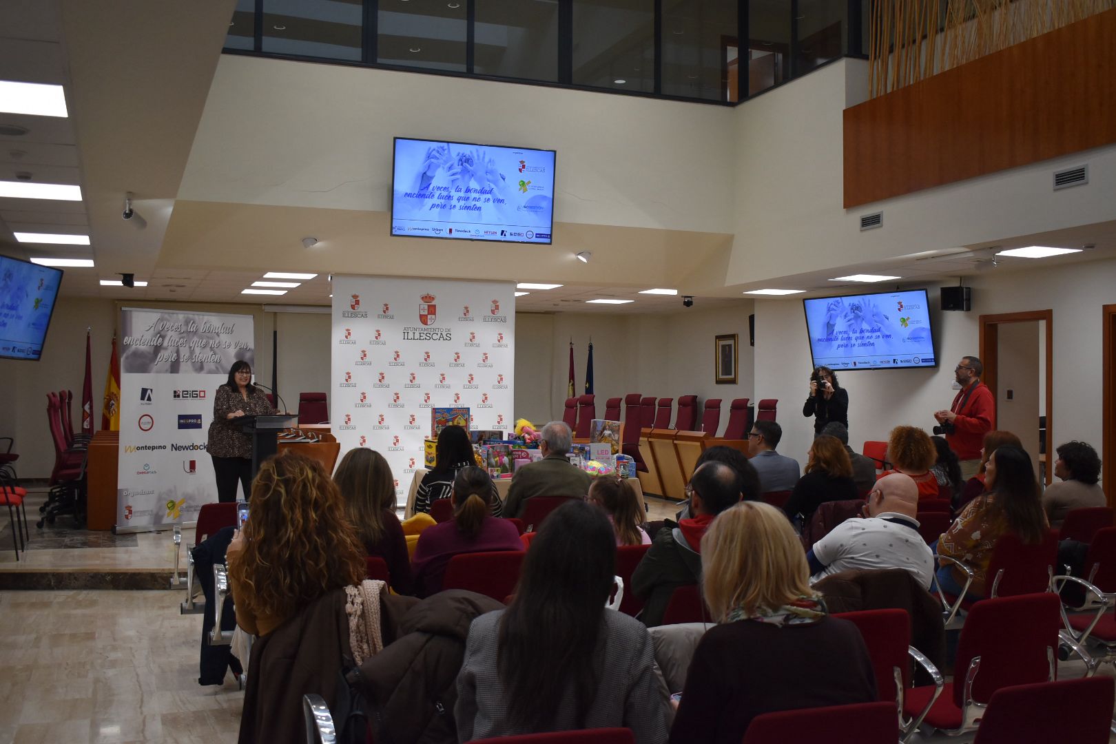 WhatsApp Image 2025-12-18 at 12.10.30 WhatsApp Image 2025-12-18 at 12.10.30