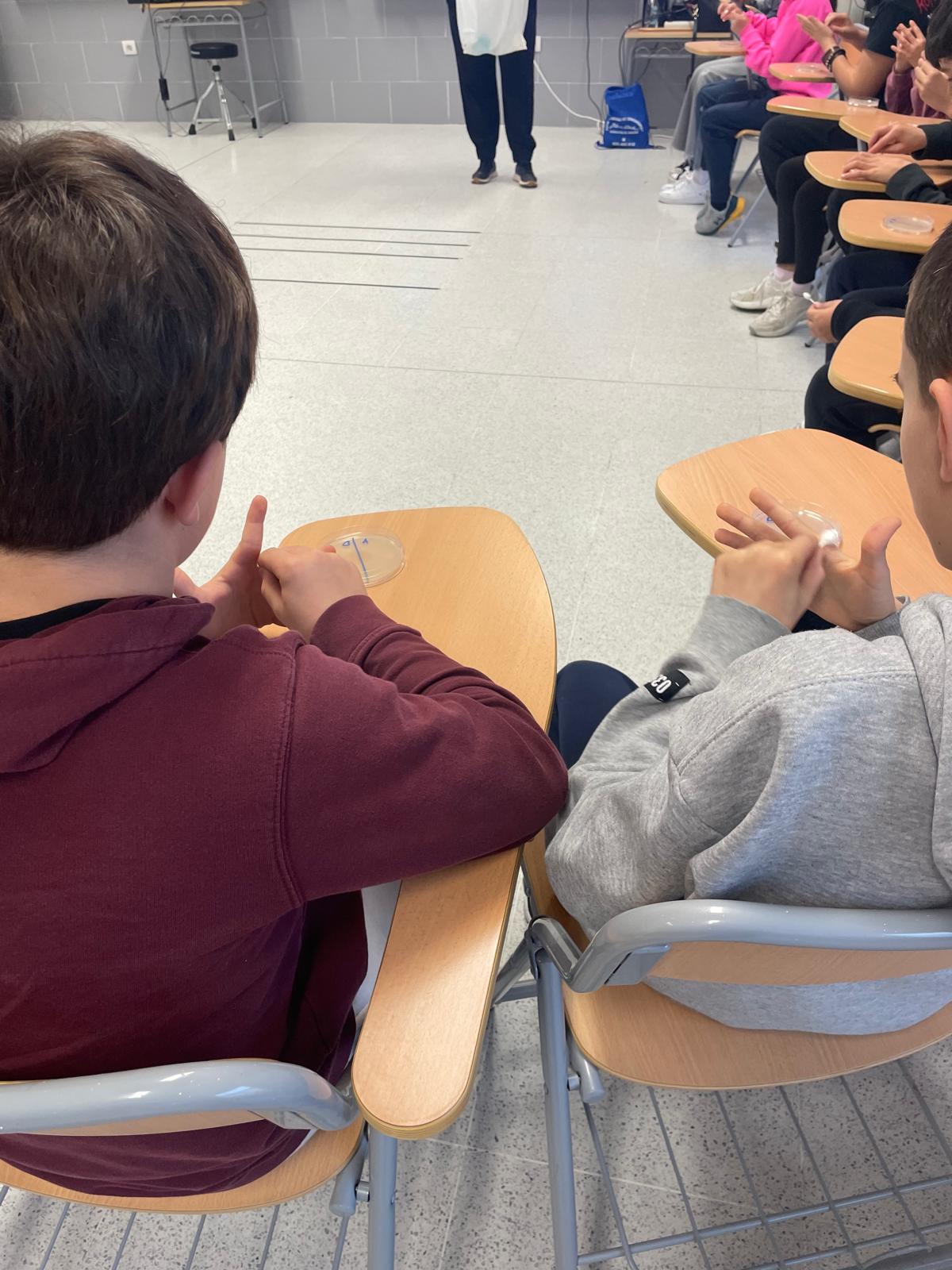 bargas niñas ciencia 3