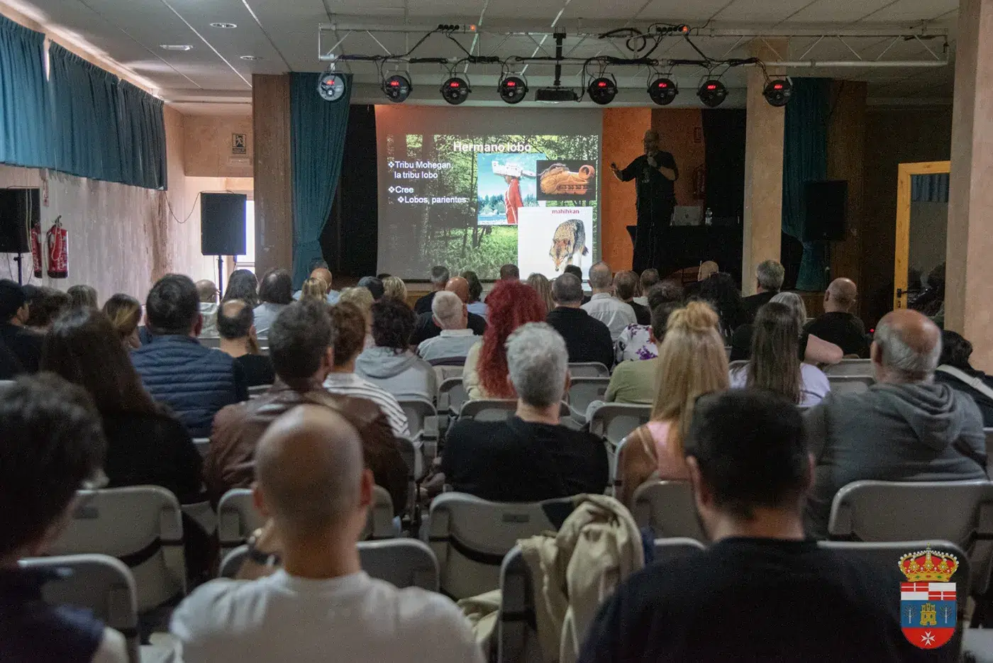 Asistentes en las Jornadas de Historia y Misterio en El Viso de San Juan en la Casa de la Cultura Asistentes en las Jornadas de Historia y Misterio en El Viso de San Juan en la Casa de la Cultura