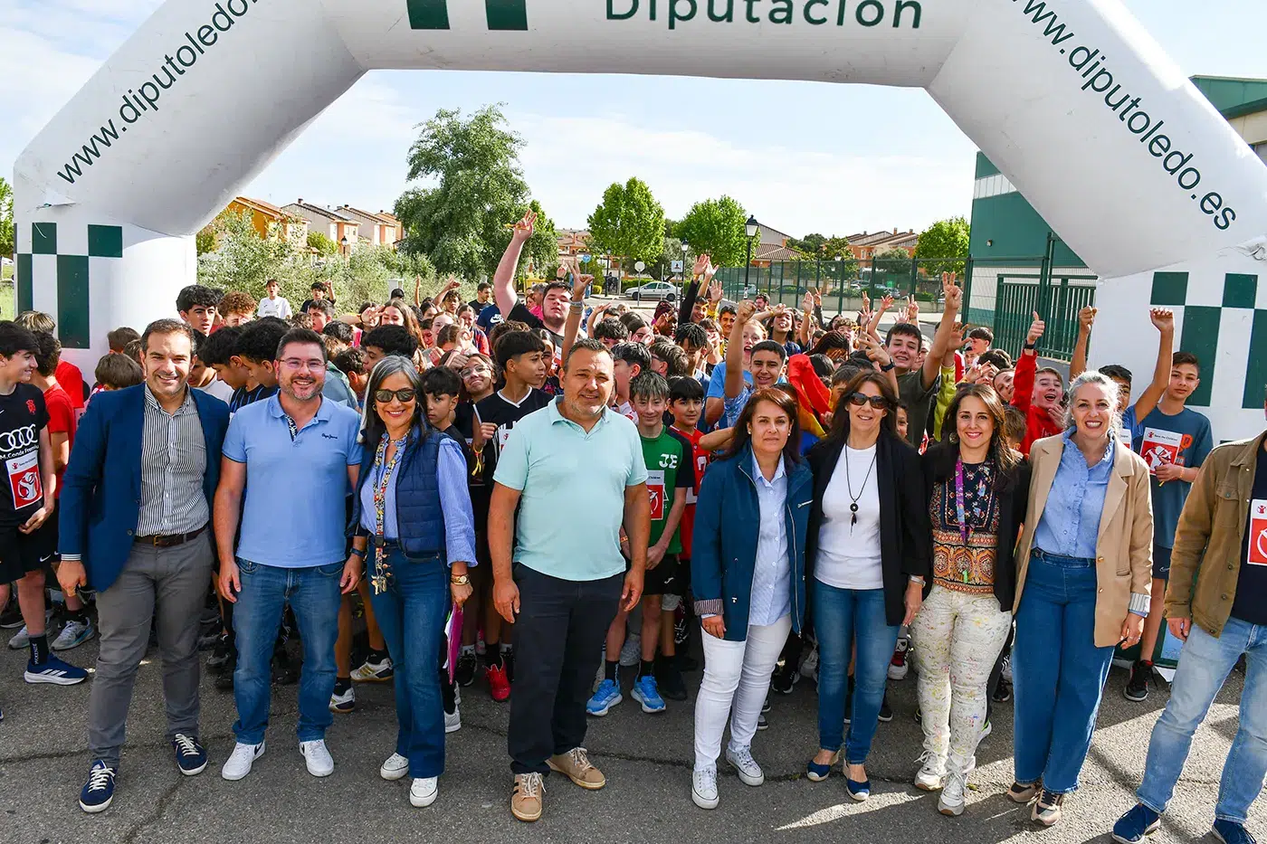 Participantes en la Carrera contra el Acoso en Carranque organizada por el IES Libertad Participantes en la Carrera contra el Acoso en Carranque organizada por el IES Libertad
