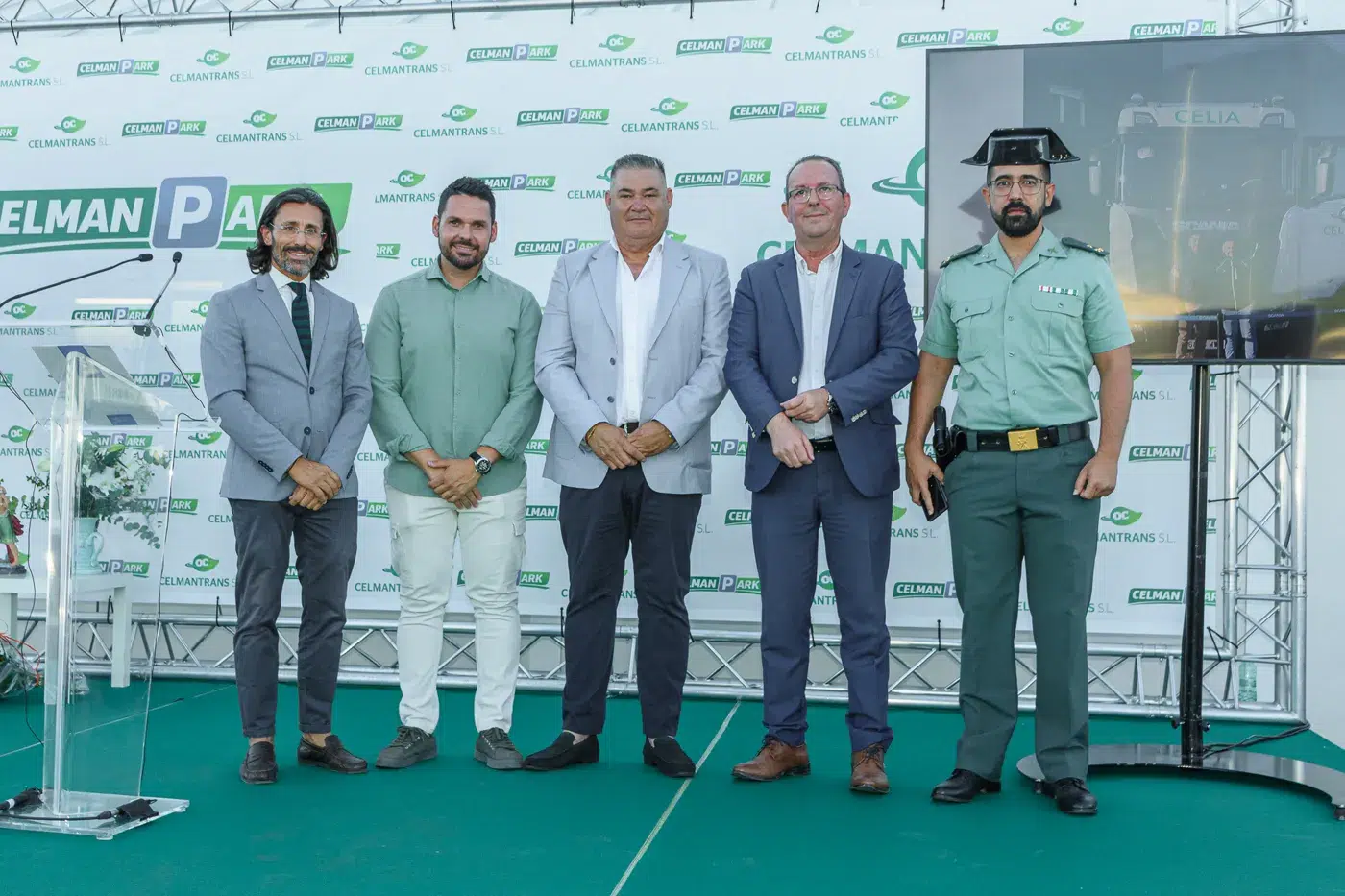Inauguración de las nuevas instalaciones de la empresa Celmantrans en Numancia de la Sagra con autoridades locales. (23) Inauguración de las nuevas instalaciones de la empresa Celmantrans en Numancia de la Sagra con autoridades locales. (23)