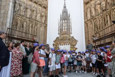 Ofrenda Floral del Corpus Toledo (44)
